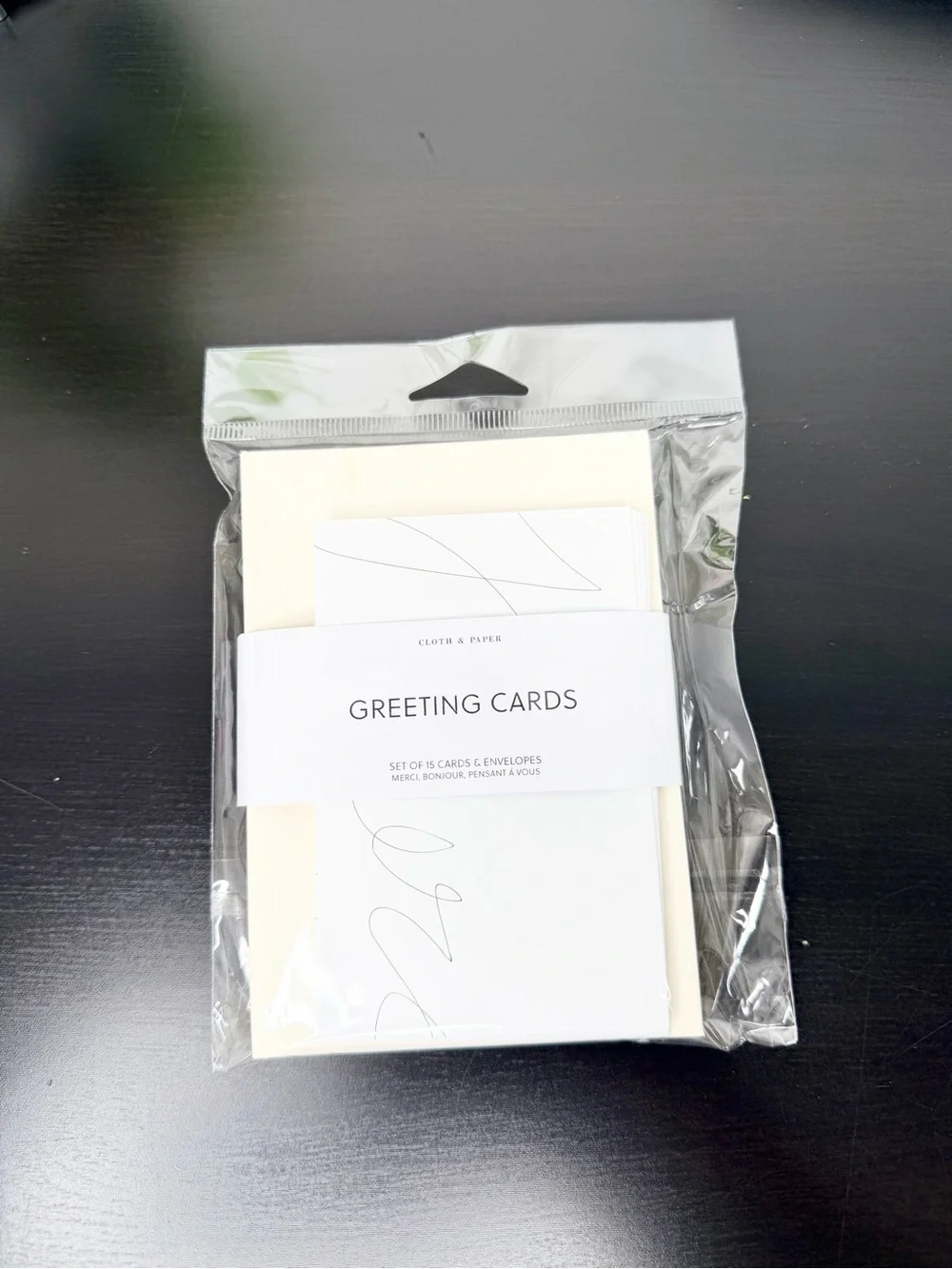 Cloth & Paper Greeting Cards Set of 15 cards & envelopes in white & cream color